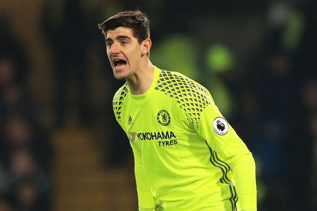 Conte tiết lộ tình hình chấn thương của Thibaut Courtois - Bóng Đá