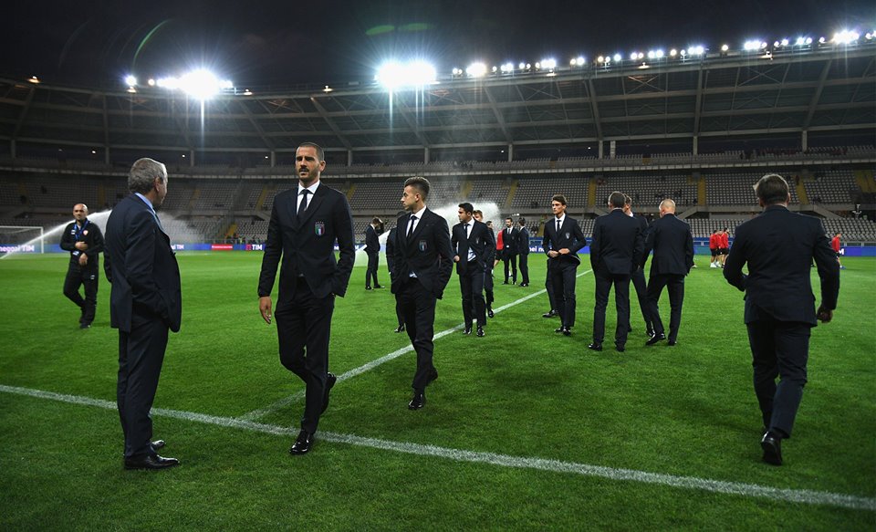 Italia 1-1 Macedonia: Gã khổng lồ nhu nhược - Bóng Đá