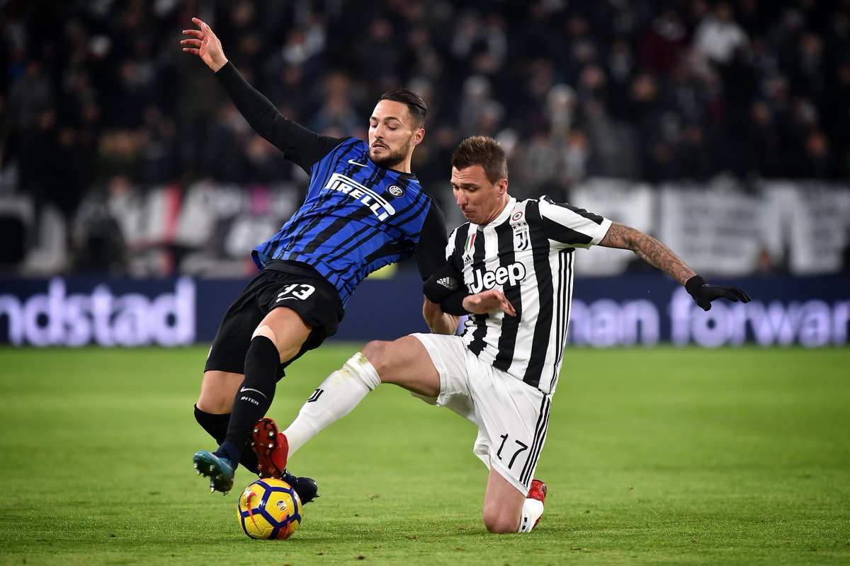 Nóng vội lẫn bạo lực, Juventus và Inter tự bắn vào chân nhau - Bóng Đá