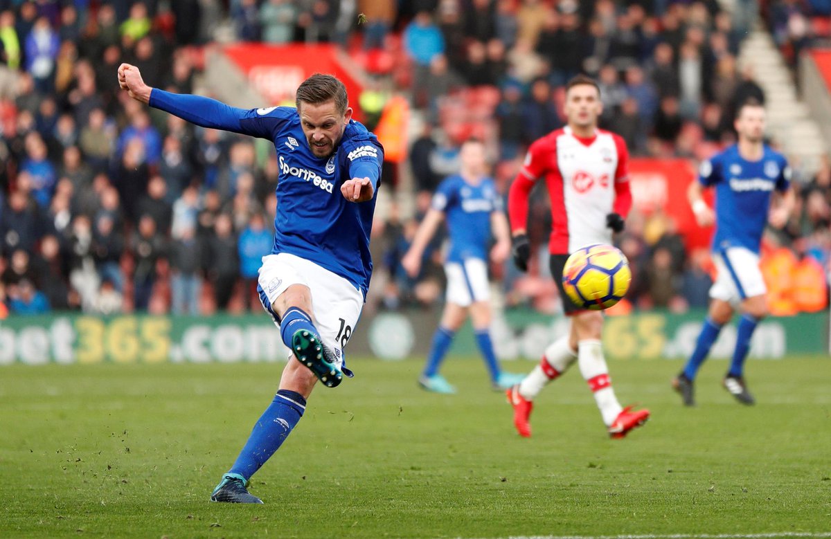 Trước vòng 19 Premier League: Long tranh hổ đấu vào top 4 - Bóng Đá