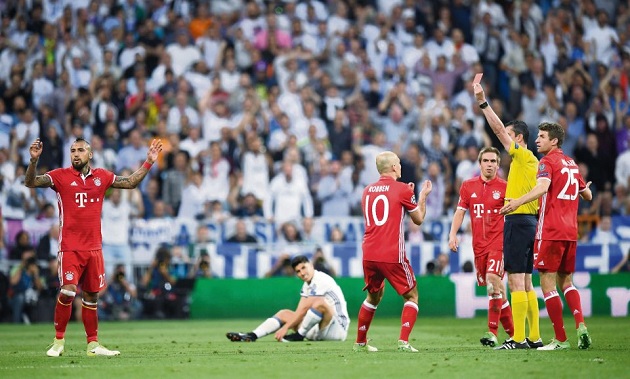 Ngôi sao của Bayern chấn thương, có thể lỡ trận gặp Real - Bóng Đá