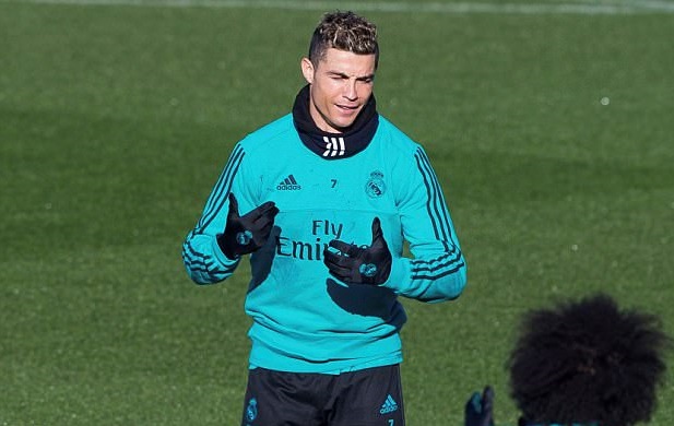 Tỏa sáng rực rỡ, Ronaldo vẫn chịu bất công ở Real Madrid - Bóng Đá