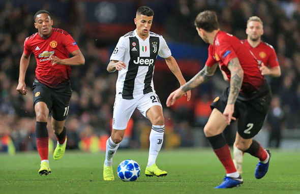 Juventus hồi đáp Man Utd về thương vụ 40 triệu euro - Bóng Đá