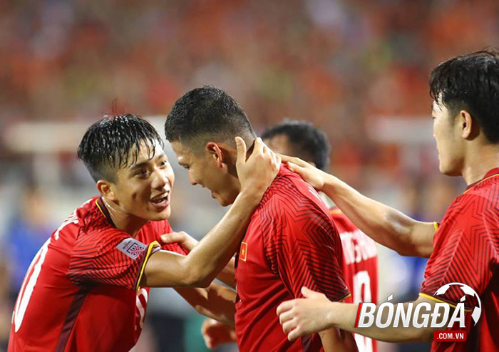 TRỰC TIẾP ĐT Việt Nam 2-0 ĐT Malaysia (H2): Anh Đức nhân đôi cách biệt - Bóng Đá