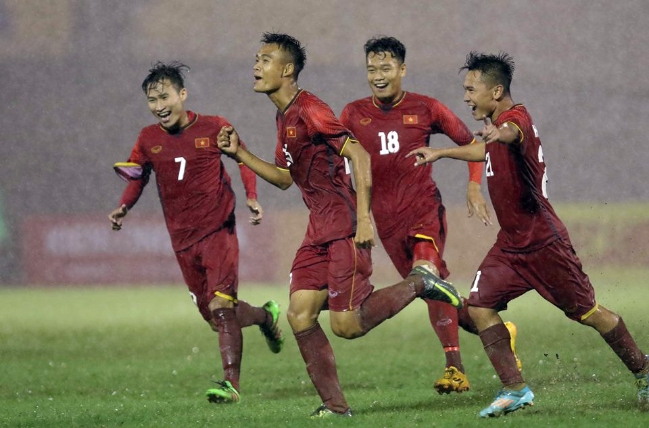 Chuẩn bị cho Asian Cup 2019, HLV Park Hang-seo gọi thêm 6 viện binh - Bóng Đá