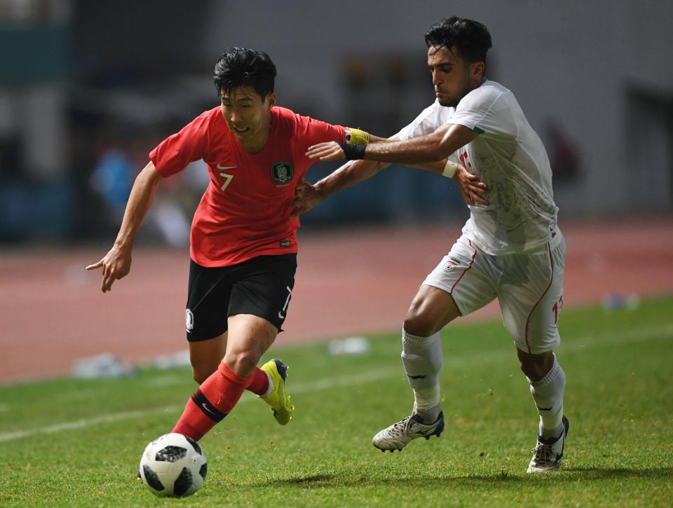 Quang Hải sánh vai cùng Son Heung-min trong top 5 sao khủng của Asian Cup - Bóng Đá