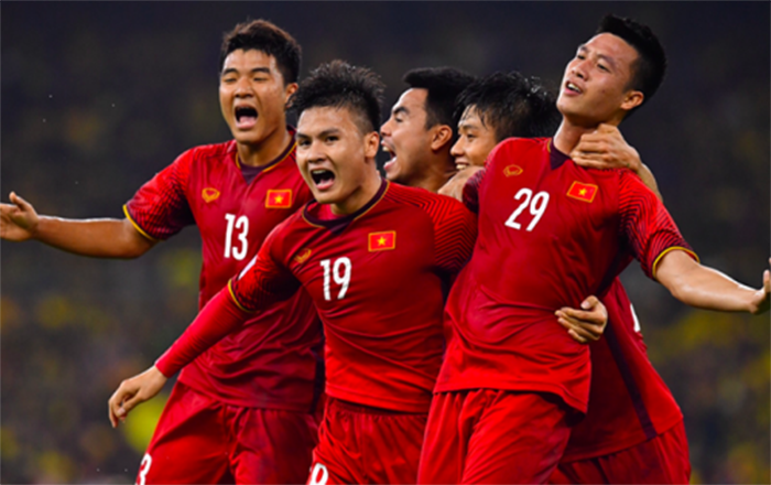 Quang Hải và các nhà vô địch AFF Cup áp đảo tại giải VĐV tiêu biểu toàn quốc - Bóng Đá