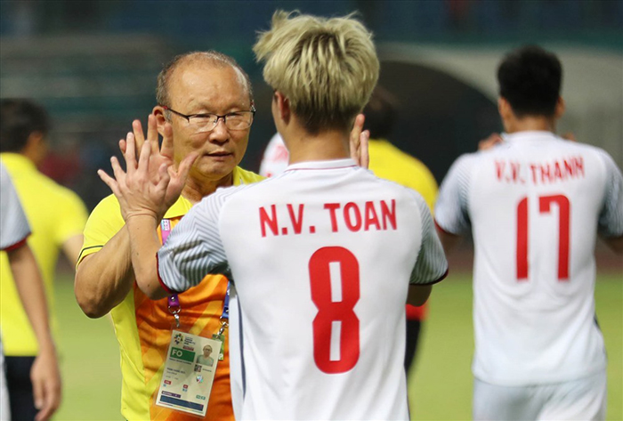 Khai màn V-League rực rỡ, HAGL nợ HLV Park Hang-seo lời cảm ơn - Bóng Đá