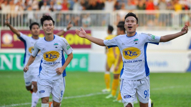 TRỰC TIẾP HAGL 1-0 Than Quảng Ninh (H1): Văn Toàn mở điểm - Bóng Đá