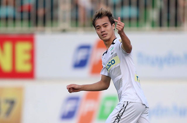 TRỰC TIẾP HAGL 2-0 Than Quảng Ninh (Hiệp 2): Dyachenko bỏ lỡ cơ hội - Bóng Đá