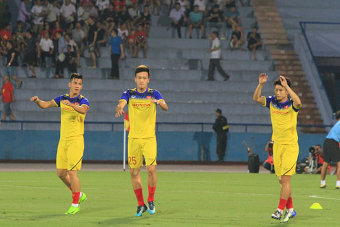 TRỰC TIẾP U23 Việt Nam vs U23 Myanmar: Hoàng Đức đá chính, Martin Lo dự bị - Bóng Đá