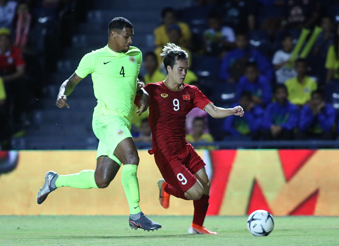 HLV Curacao chỉ ra 1 cái tên ĐT Việt Nam đủ trình thi đấu tại Hà Lan - Bóng Đá