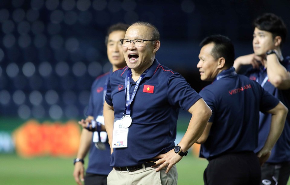 ĐT Viêt Nam có hạng FIFA cao nhất trong 20 năm: Xin cảm ơn thầy Park - Bóng Đá