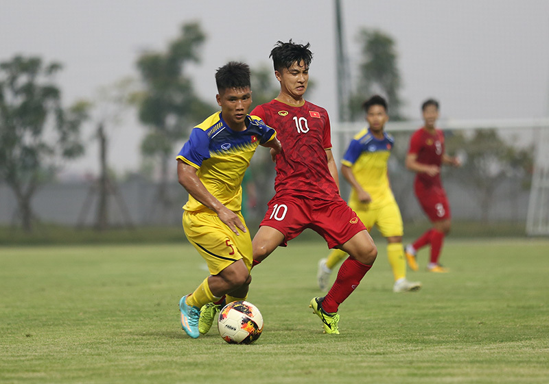Martin Lo: Hiện tượng của U23 Việt Nam và người kế vị Quang Hải - Bóng Đá
