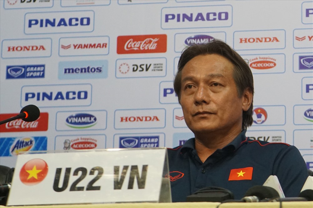 Trợ lý HLV U22 Việt Nam chỉ ra nhược điểm của các học trò trong trận hoà UAE - Bóng Đá