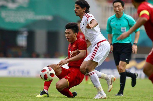 Báo UAE đọc vị 4 điểm yếu của đội nhà trước trận gặp ĐT Việt Nam - Bóng Đá