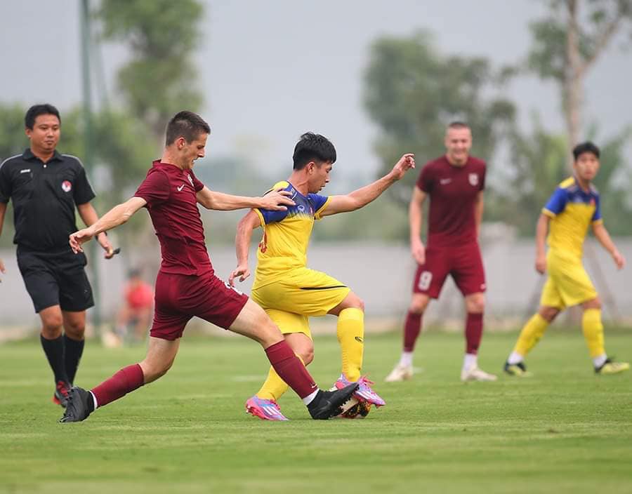 U19 Việt Nam đả bại vị khách đến từ Bosnia & Herzegovina với tỷ số sát nút - Bóng Đá