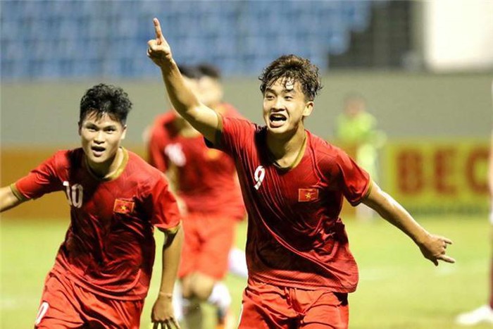 Hé lộ 3 cái tên U21 Việt Nam lọc vào mắt xanh của HLV Park Hang-seo - Bóng Đá
