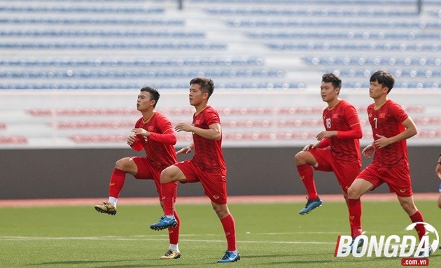 Thầy Park cầm tay chỉ việc, U22 Việt Nam hăng say tập luyện sau 2 trận đại thắng - Bóng Đá