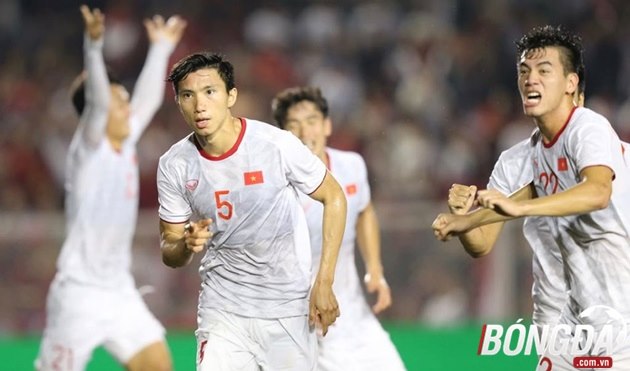 Ảnh sau trận Việt Nam vs Indonesia - Bóng Đá