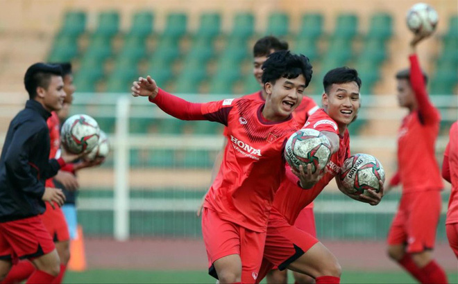 BLV Fox Sports nói điều thật lòng về sức mạnh của U23 Việt Nam - Bóng Đá
