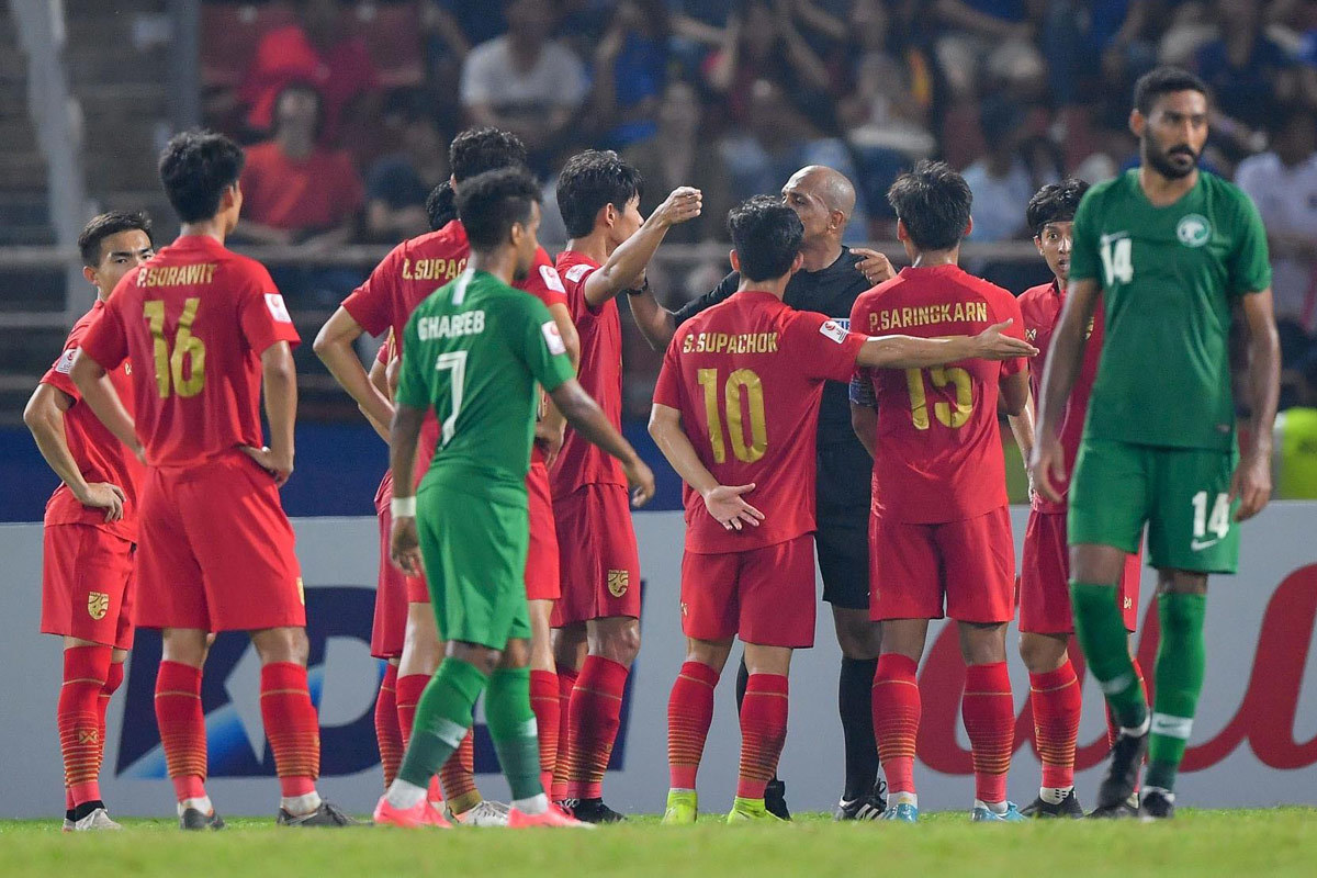 Voi chiến thua đau vì VAR, LĐBĐ Thái Lan cấp tốc gửi 3 kiến nghị tới AFC - Bóng Đá