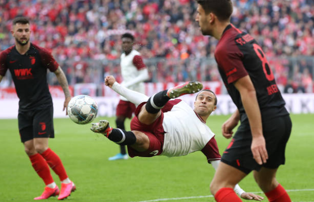 Muller khai pháo, Bayern tiếp tục xây chắc ngôi đầu Bundesliga - Bóng Đá