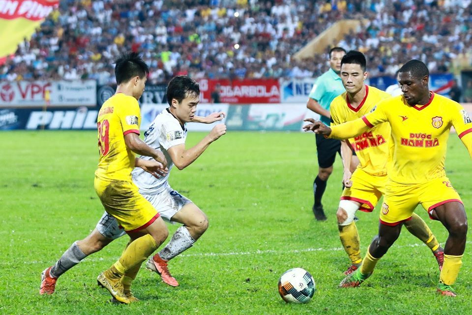 HAGL vs Nam Định - Bóng Đá