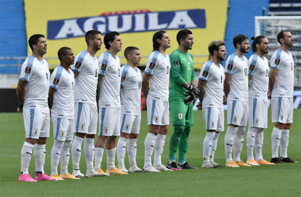 Cavani, Suarez nổ súng, Uruguay quật ngã Colombia ngay trên sân khách - Bóng Đá