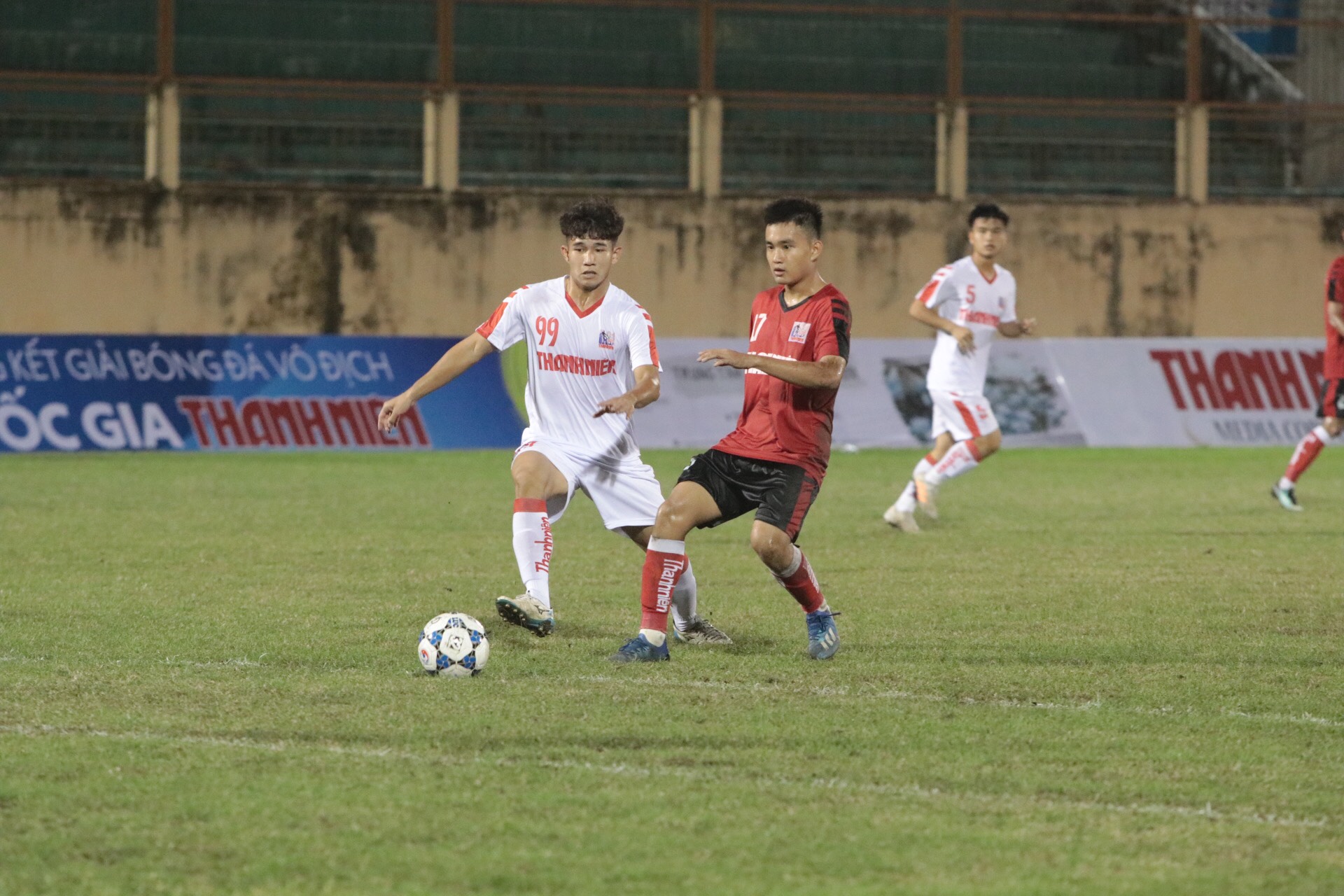 Nguyễn Khánh khai hỏa, U21 Long An vẫn không có điểm trước Viettel - Bóng Đá