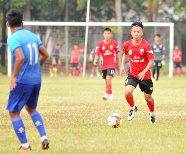 Long An bất phân thắng bại với An Giang ở trận giao hữu tiền mùa giải 2021 - Bóng Đá