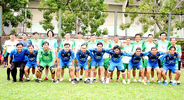 Tài Em và cựu danh thủ Long An tham dự trận đấu tri ân mừng xuân Tân Sửu - Bóng Đá