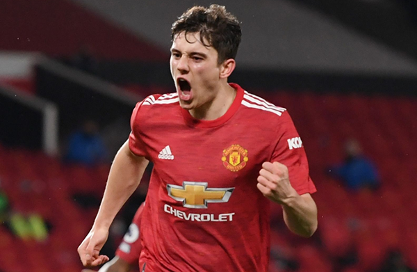 James nắm bắt cơ hội và ghi điểm trong mắt HLV Solskjaer.