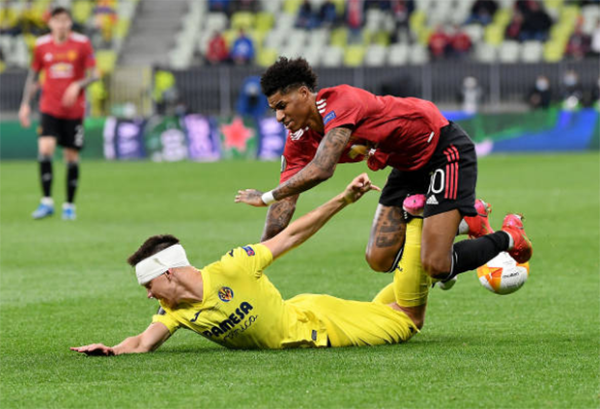 Rashford không thể tạo nên sự đột biến phía cánh trái của Man Utd.