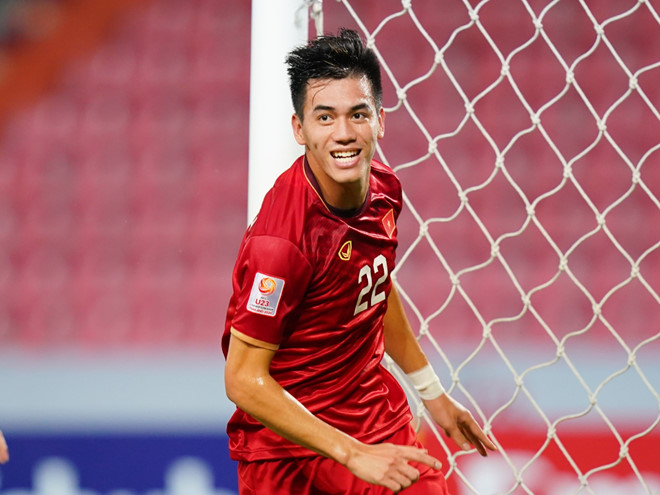 TRỰC TIẾP Việt Nam 1-0 Indonesia (H2): Tiến Linh nổ súng - Bóng Đá