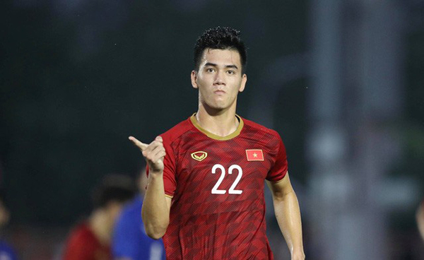 Đội hình ĐT Việt Nam đấu UAE: “Bộ tứ” Hà Nội xung trận? - Bóng Đá