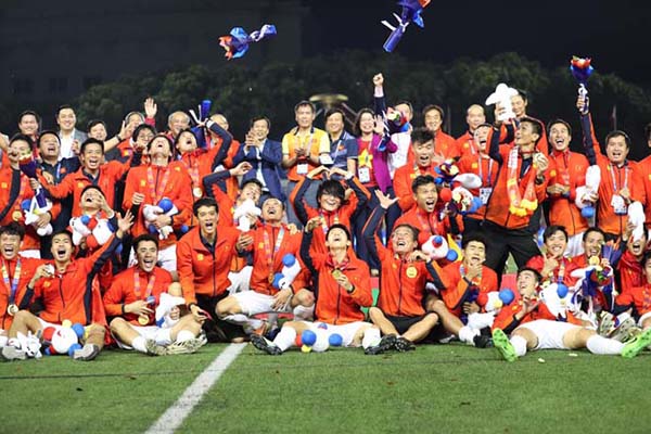 HLV Park Hang-seo và 5 cột mốc lịch sử cùng bóng đá Việt Nam - Bóng Đá