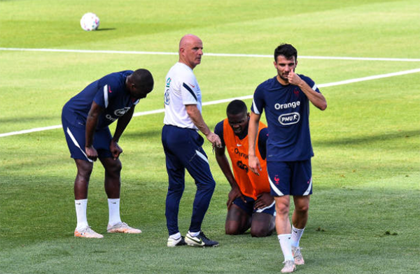 Thêm 2 ca chấn thương, ĐT Pháp lao đao trước trận gặp Thụy Sĩ - Bóng Đá