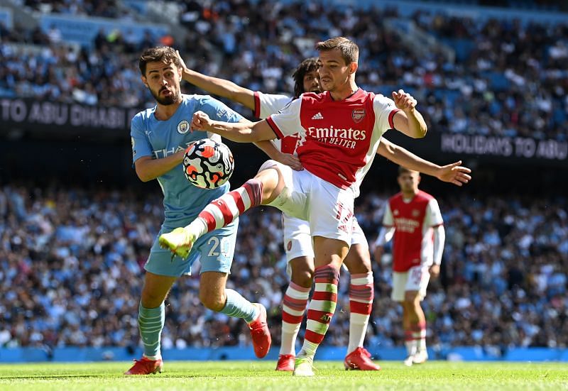 Ian Wright chỉ trích 2 cái tên Arsenal gây thất vọng trận Man City - Bóng Đá