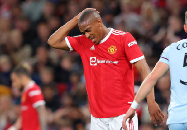 Anthony Martial: Manchester United fans lose patience after West Ham performance - Bóng Đá