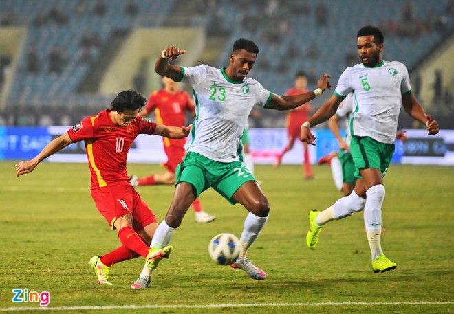 TRỰC TIẾP Việt Nam 0-1 Saudi Arabia (H2): Đội khách chiếm thế chủ động - Bóng Đá
