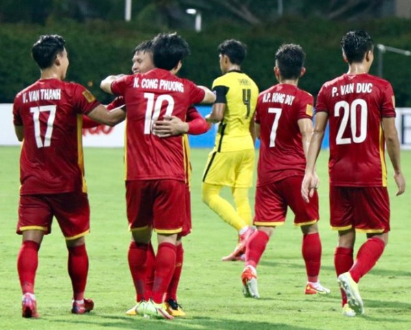 5 điểm nhấn Việt Nam 3-0 Malaysia: Thợ săn Hổ; Toan tính của thầy Park - Bóng Đá
