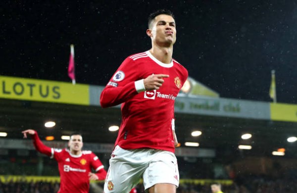 Ronaldo ghi bàn thắng duy nhất cho Man Utd trận gặp Norwich.