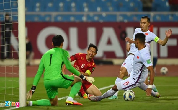 TRỰC TIẾP Việt Nam 2-0 Trung Quốc (H1): Tiến Linh nhân đôi cách biệt - Bóng Đá