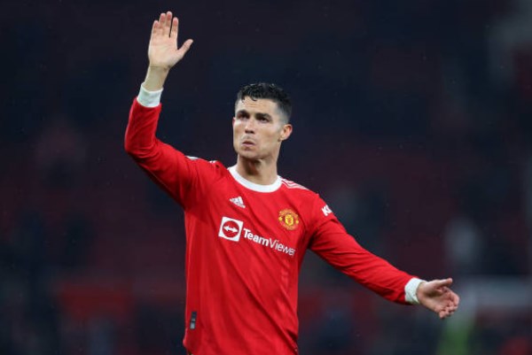 Ronaldo gửi thông điệp đến NHM Man Utd sau trận thắng Brentford - Bóng Đá