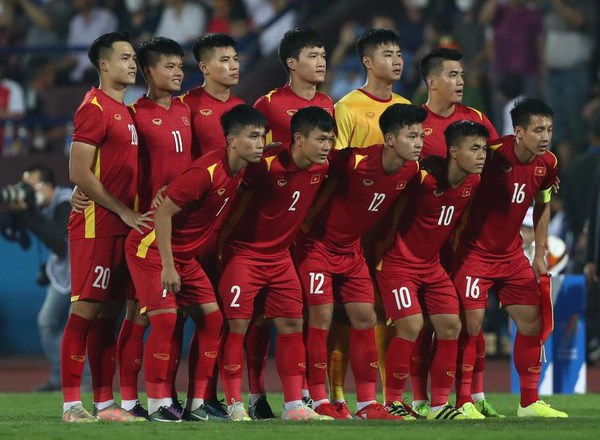HLV Myanmar liệt kê 2 điều U23 Việt Nam vượt trội hơn Indonesia - Bóng Đá