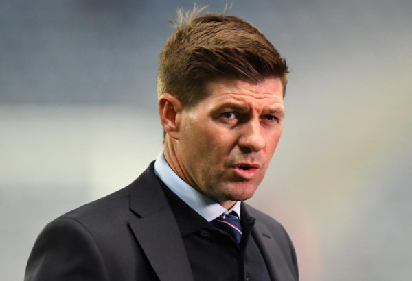 Gerrard muốn Liverpool phải bổ sung nhân sự ở hàng tiền vệ.