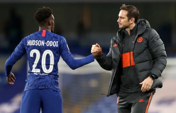 Hudson-Odoi từng làm việc cùng HLV Lampard.