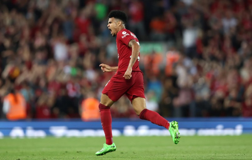 Puyol, Ferdinand ngạc nhiên với 1 sao Liverpool - Bóng Đá