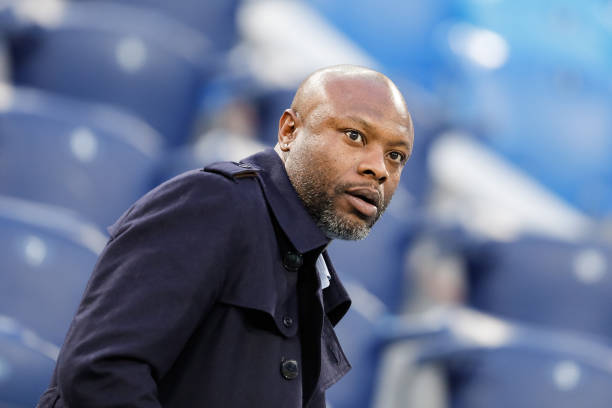 Gallas nói thẳng điều Arsenal phải tránh nếu muốn vô địch EPL